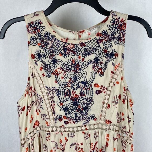 Taylor & Sage Dress Small Sleeveless Crochet Lace Cutout Waist Lined - Picture 2 of 13